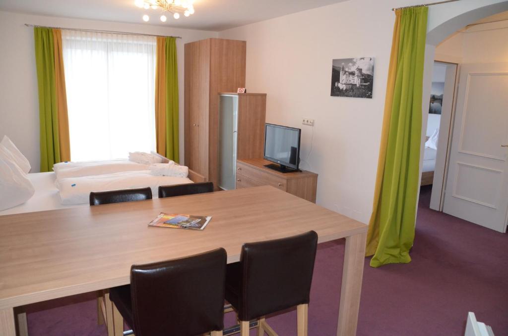Aparthotel Hutter Gmbh Katschberghöhe Quarto foto